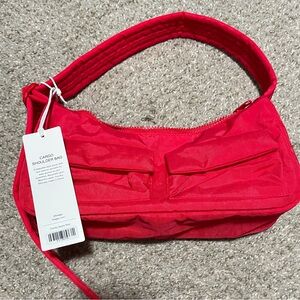 BAGGU Candy Apple 🍎 Red Cargo Shoulder Bag